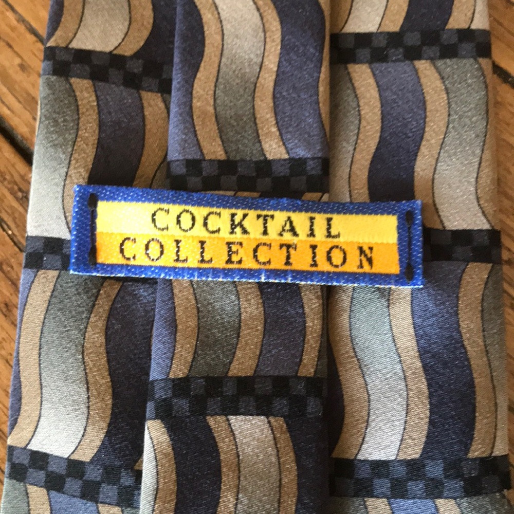 Pair of ties Jones New York and Cocktail Coll - Picture 4 of 5